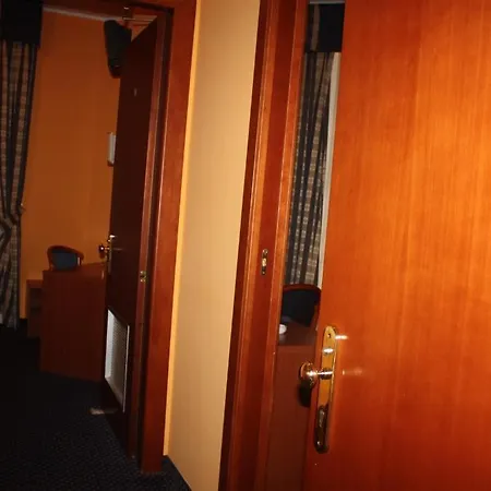 ホテル Tre Denti Cantalupa